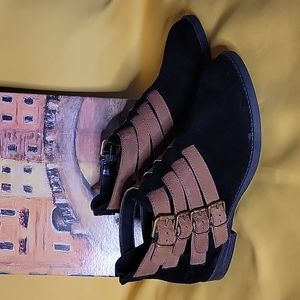 Bella-Vita Brown Black Ronan Suede Shoes